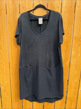 Anthropologie Left Coast Collection Black Short-Sleeve Scoop Neck Dress